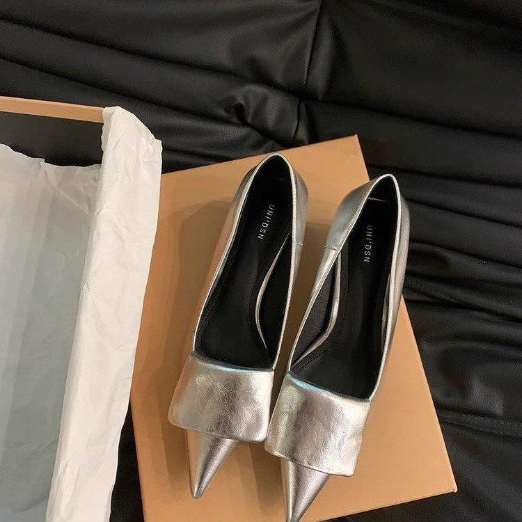 

Kitten and single shoes women s shoes 2025 new high-end pointed temperament simple black boat shoes 40 срібний