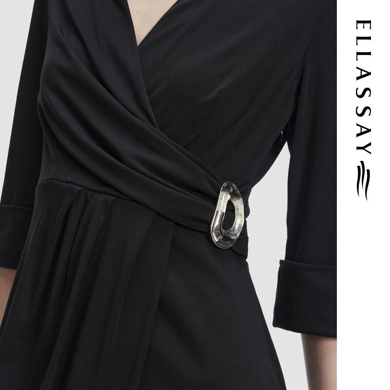 ELLASSAY V-Neck Triacetate Blend Midi Dress