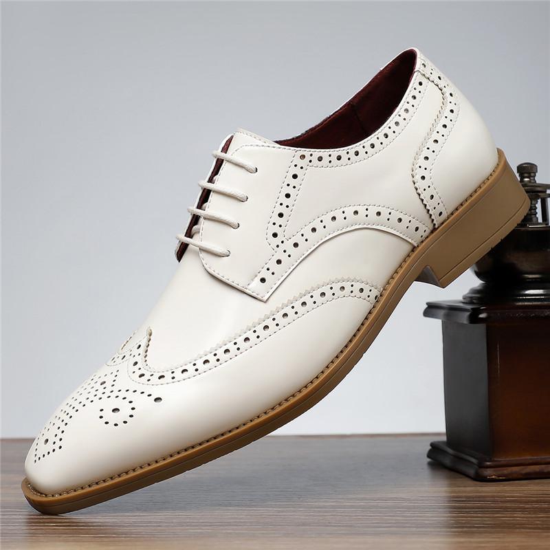 Nieuwe Heren Puntige Groen Wit Casual Brogues Oxford Schoenen Mannen Bruiloftskleding Homecoming Formele Bruiloft Formeel Schoeisel