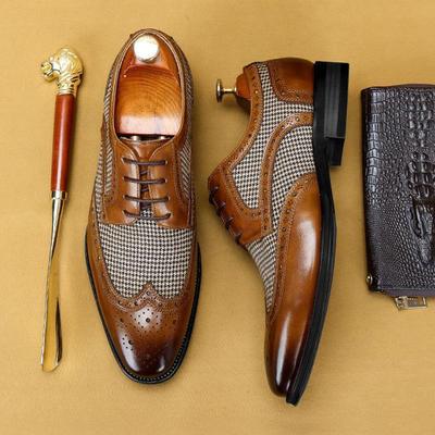 Chaussures en cuir pour hommes, chaussures d'affaires formelles décontractées britanniques rétro Brogue en Denim sculpté, chaussures de mariage individuelles pour jeunes