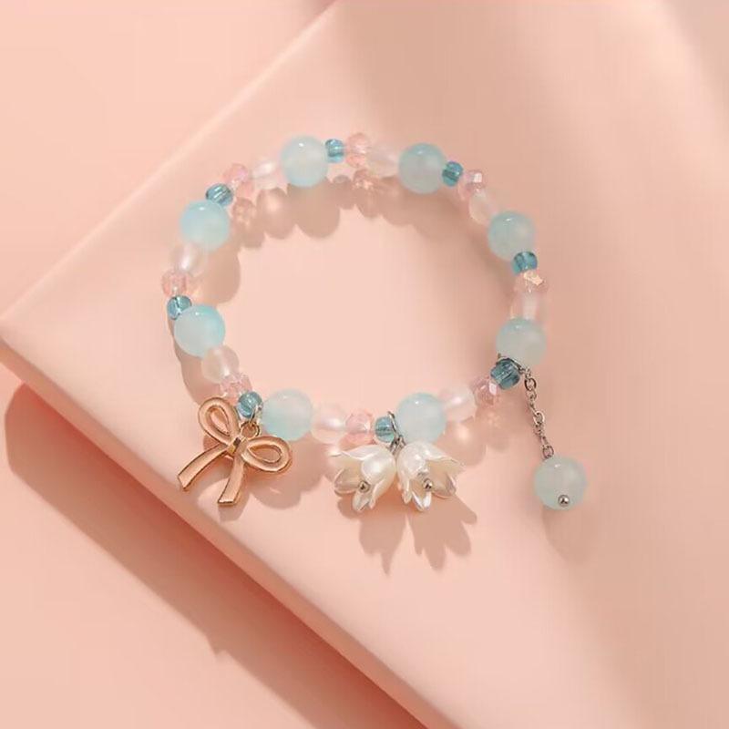 Daisy Popcorn Beaded Bracelet: Elegant Women's Hand Jewelry