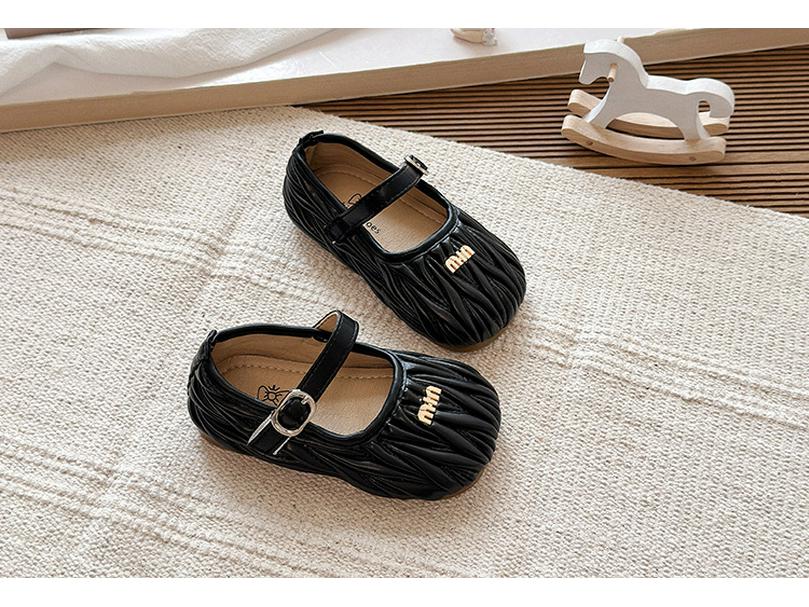 Spring 2026 Girls' Princess Flats: Soft Leather Buckle Shoes - Fashionable & Casual