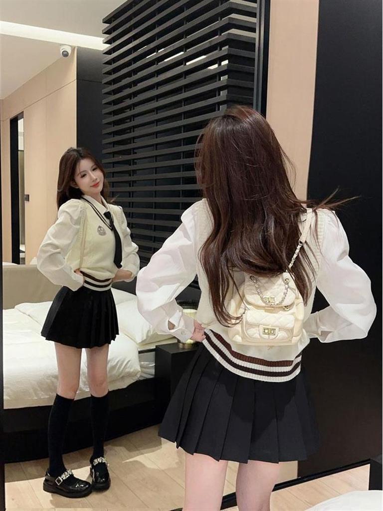 Damen Strickweste im koreanischen Stil, einfarbiges Hemd & hochtaillierter plissierter Minirock 3-teiliges Set