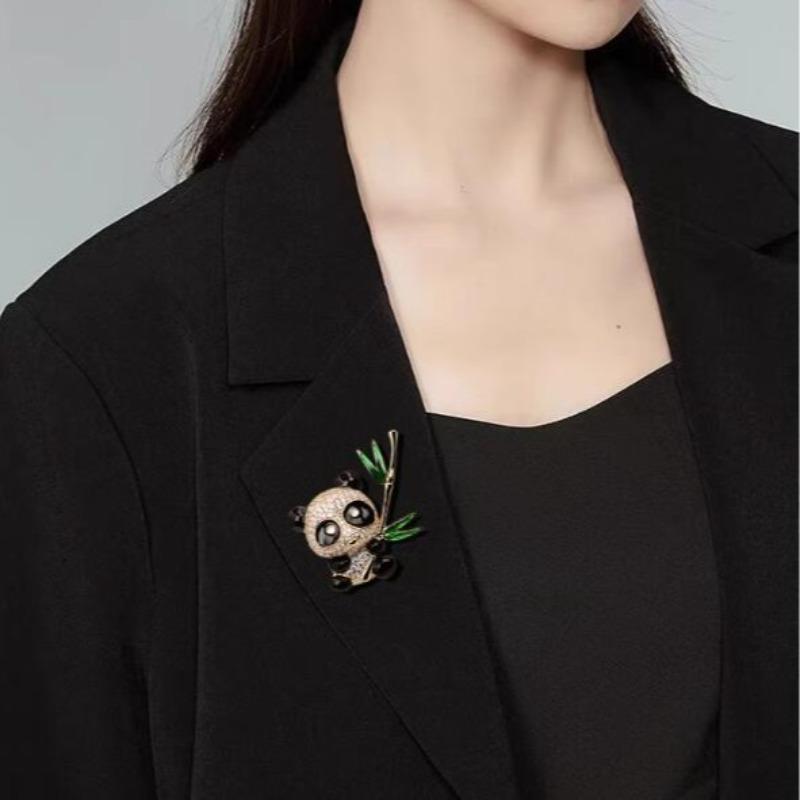 Chinese Style Animal Panda Brooch Alloy Women's Jewelry Valentine's Day Birthday Gift Practical Clothing Backpack