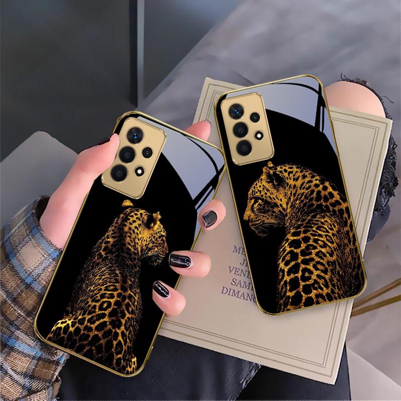 leopard background black For Samsung A 01 52S A04 A05S A10 A12 13 22 23 24 36 42 M02 Note 10 20Ultra 8 9 Golden glass phone case