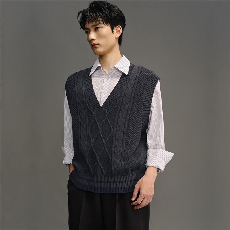 GIORDANO CONCEPTS Unisex Cable Knit V-Neck Vest