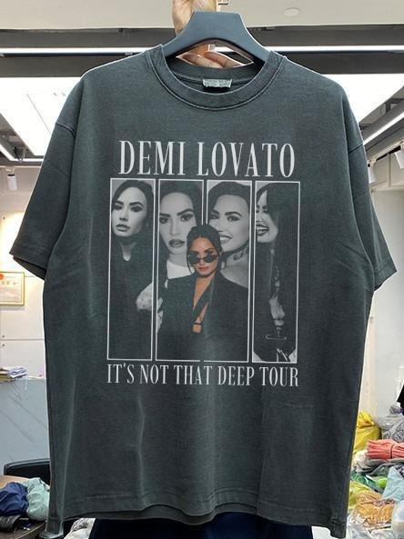 Demi Lovato It s Not That Deep Tour classic black tshirt QT8091 Unisex T-Shirt XXXXL