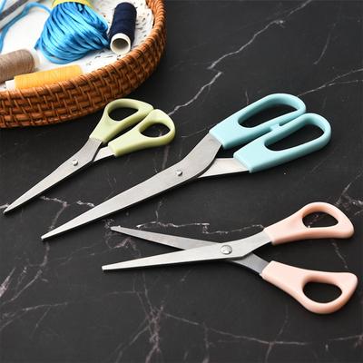 Three Piece Set Of Manual Sewing Tools Stationery Scissors For Students