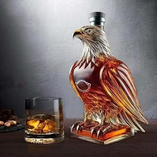 Eagle Whiskeyflaska, bubbelflaska i högborosilikatglas, djurformad ny produkt, djurformad flaska