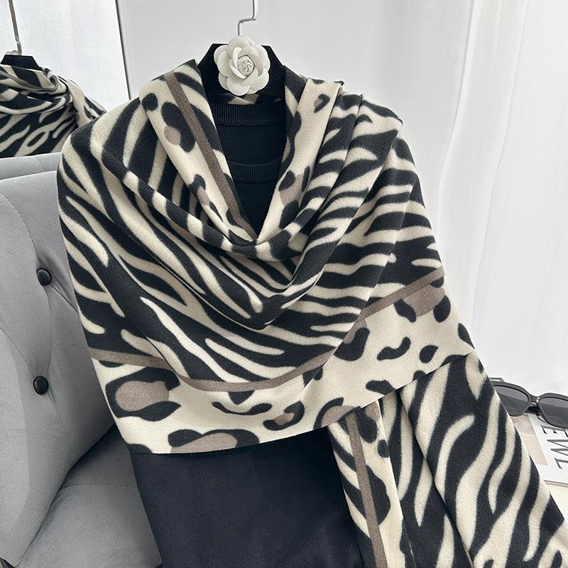 Autumn Winter Women Knitted Scarf Headscarf Lady Casual Retro Leopard Print Tassel Warm Scarve Mujer Foulard Long Wrap Shawl New