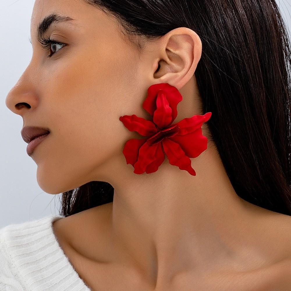Irregular Large Flower Earrings Pleated Ear Accessories Exaggerated Flower Earrings Jewelry