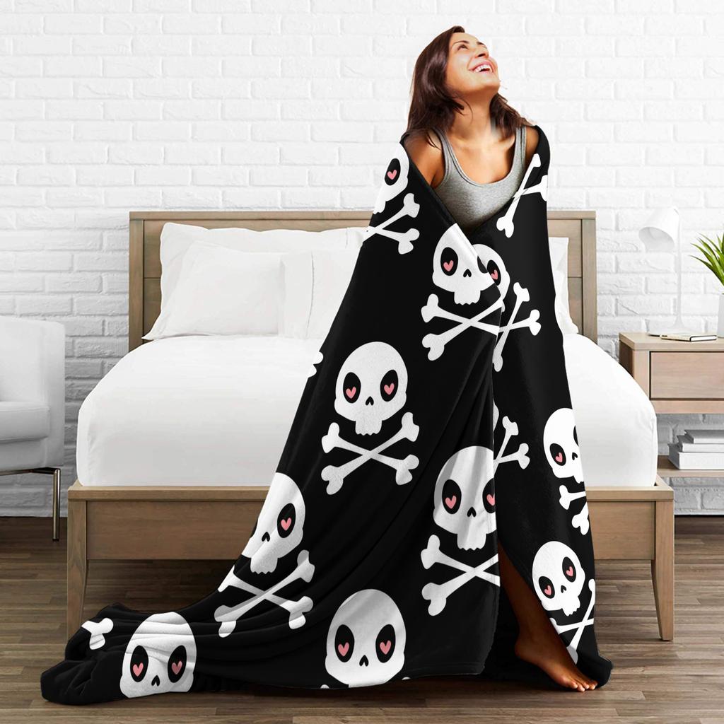 Halloween Horror Blankets Cartoon Skull Bone Flannel Vintage Breathable Throw Blanket for Coverlet Textile Decor