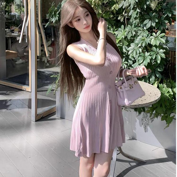 

Элегантное платье-майка без рукавов из ледяного шелка с облегающим кроем для женщин One Size [Recommended for up to 125 lbs]