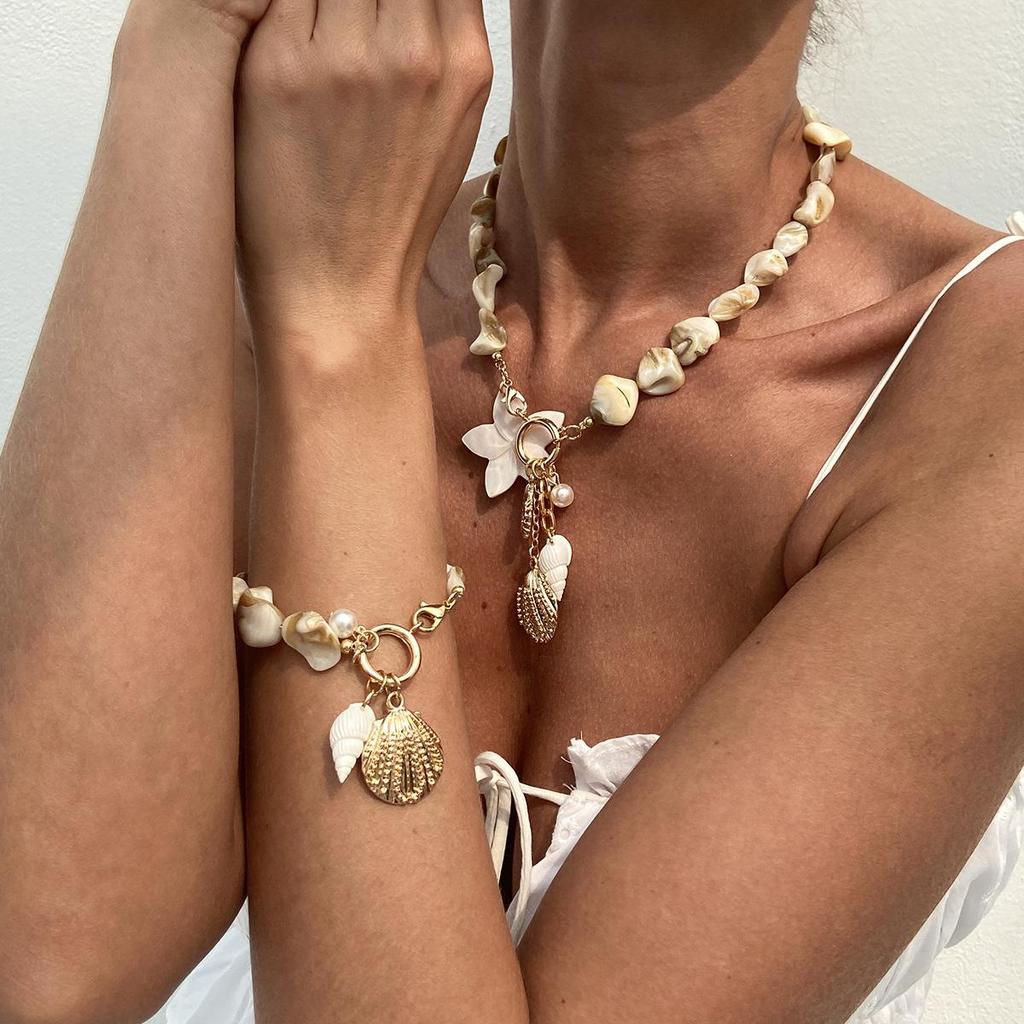 Retro Strandstil Snäcka Sjöstjärna Smyckesset 2025 Trendig Semestergåva Bohemisk Legering Hänge Blomma Chokers Halsband Armband Set