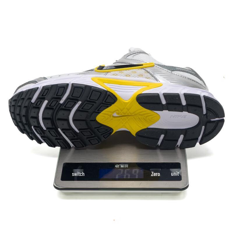 Nike Women's V5 RNR Series Casual Shoes