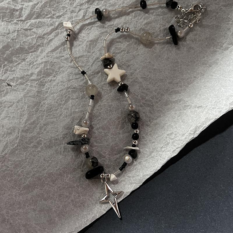 Korean Fashion Cow Star Pendant Necklace Punk Aesthetic Red Necklace For Women Choker Accessories Vintage Charm Jewelry