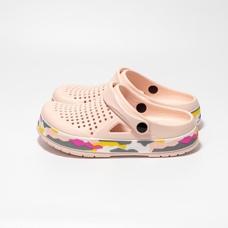

Baotou hollow breathable girls hole shoes casual camouflage edge sandals indoor outdoor cool slippers beach shoes 41 розовый