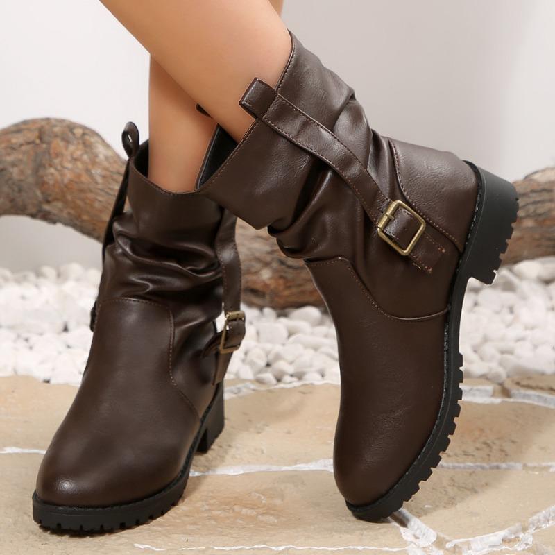 Round Scalp Belt Buckle Pleated Stack Boots 2025 Winter New Retro Plus Size British Style Thick Heel Martin Boots for Women