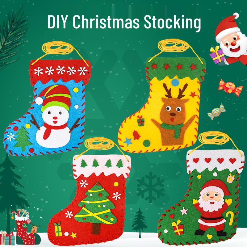 

Набор материалов для рождественского чулка своими руками: Украшения и маленькие подарки для детей детского сада