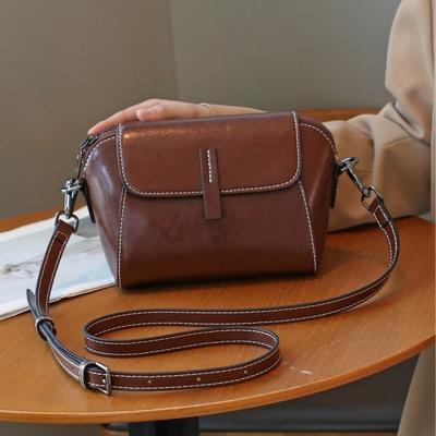 Oil Wax Cowhide Women's Bag Single Shoulder Crossbody Women's Bag Practical Multi-compartment Simple and Fashionable Change Bag Shell Bag