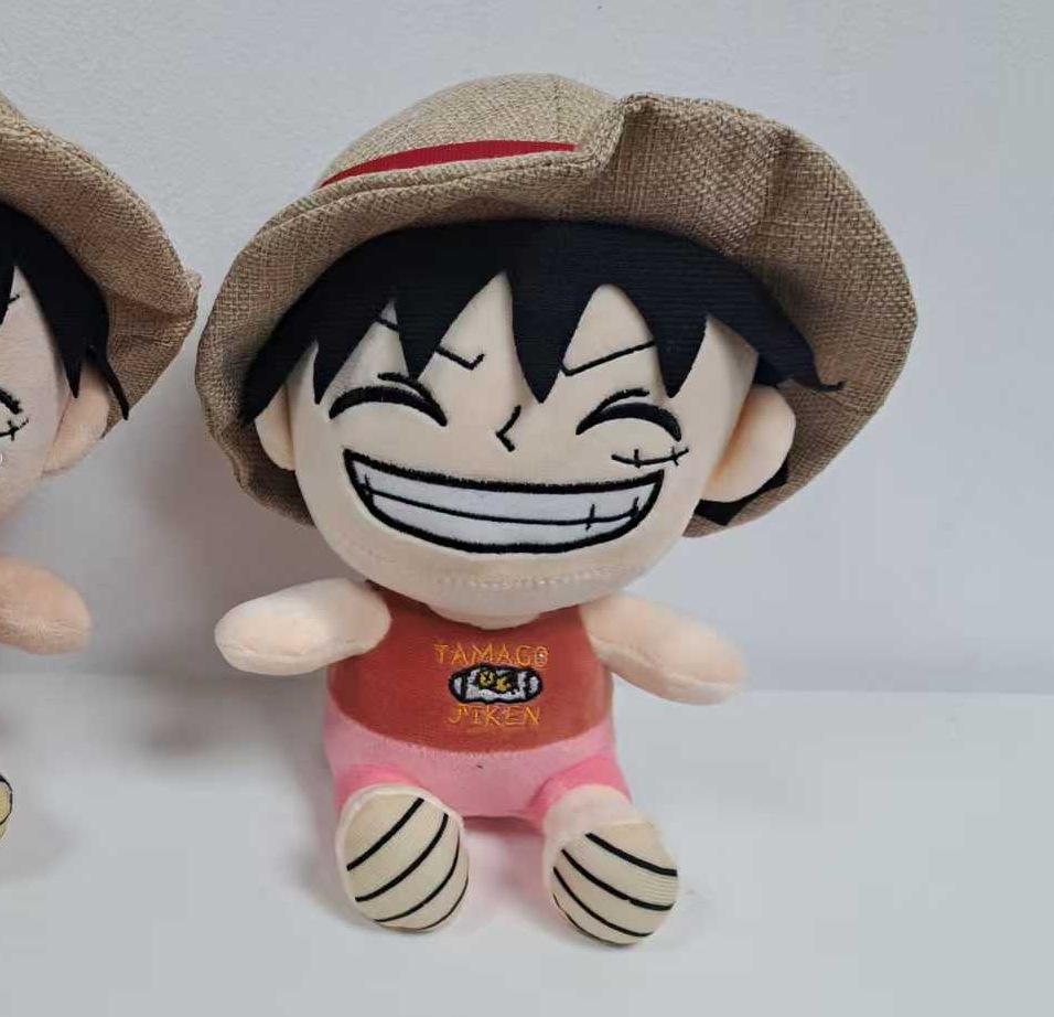 One Piece Anime Plush Toys: Cute Luffy, Chopper & Zoro Dolls for Claw Machines