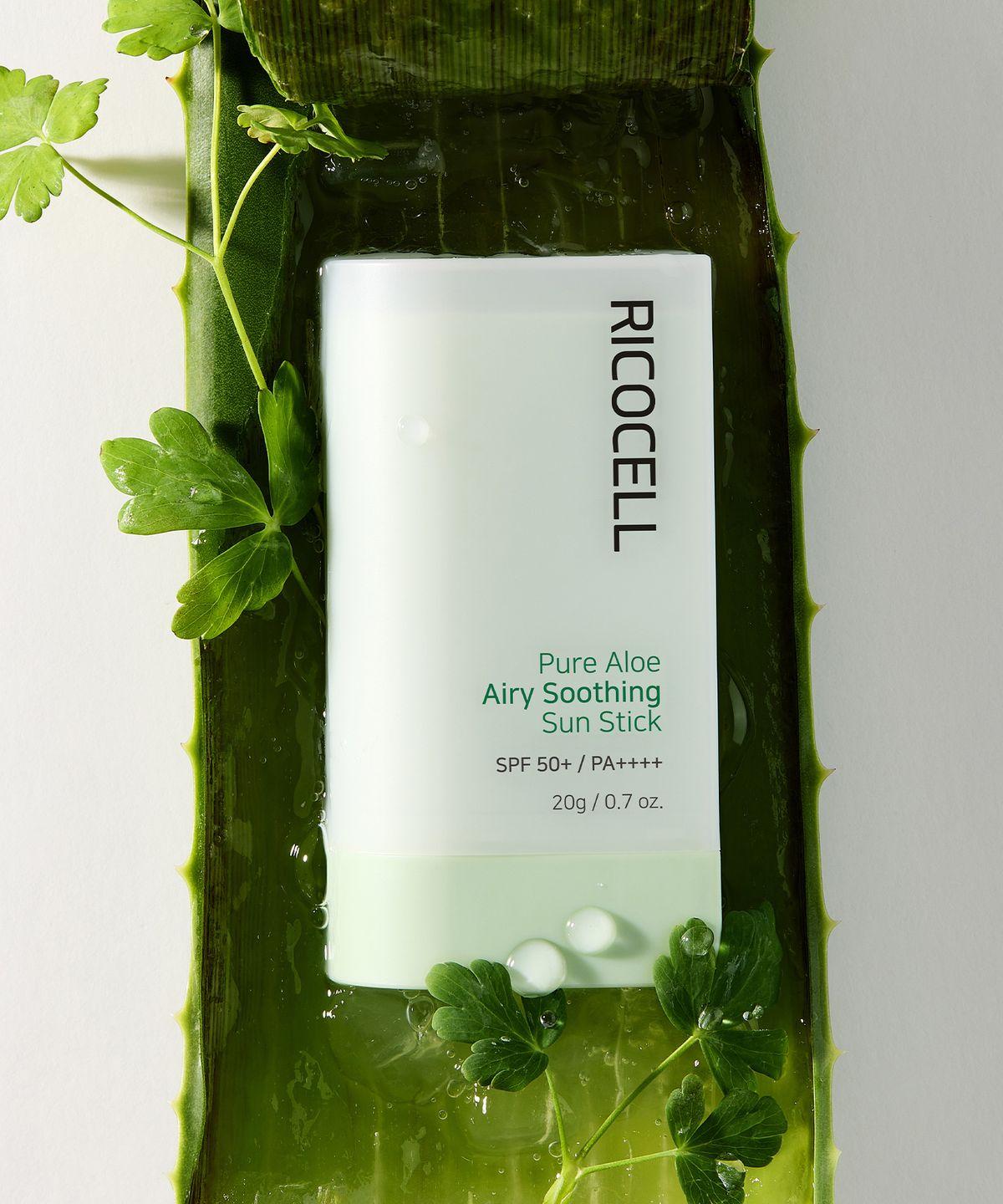 Ricocell Clear Jeju Aloe Airy Soothing Sun Stick 20g