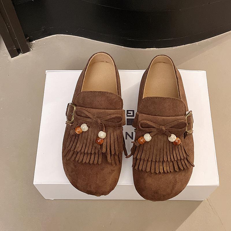 

All-inclusive soft leather Birken shoes women s beaded fringed single shoes 2025 autumn new round head low-top flat shoes Birken shoes 35 темно-коричневого