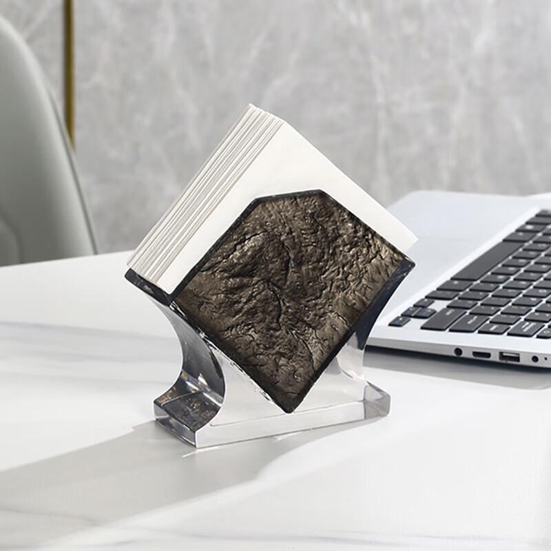 HAOTO Nordic Style Vertical Tissue Holder