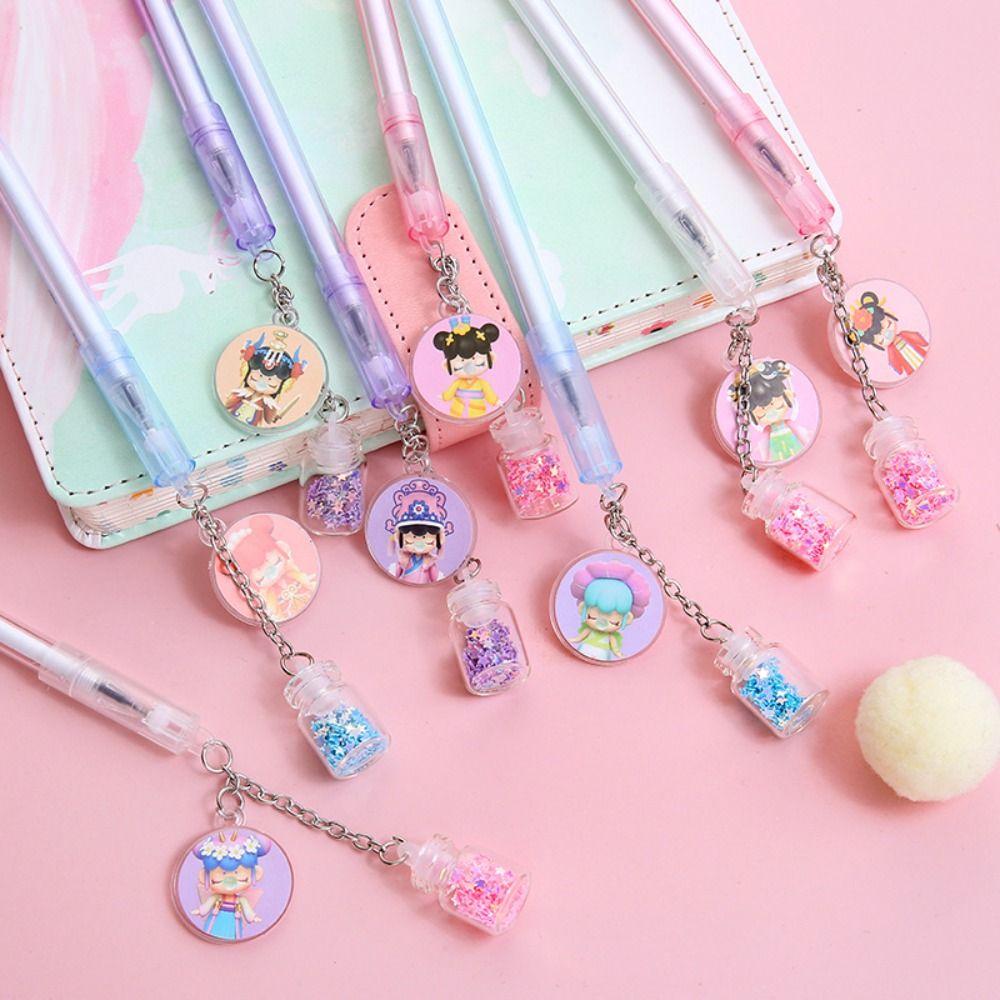 

3 шт., куклы, авторучка, дрейфующая бутылка, студенческая нейтральная ручка, милый кулон, гелевая ручка, канцелярские принадлежности 3pcs(random)