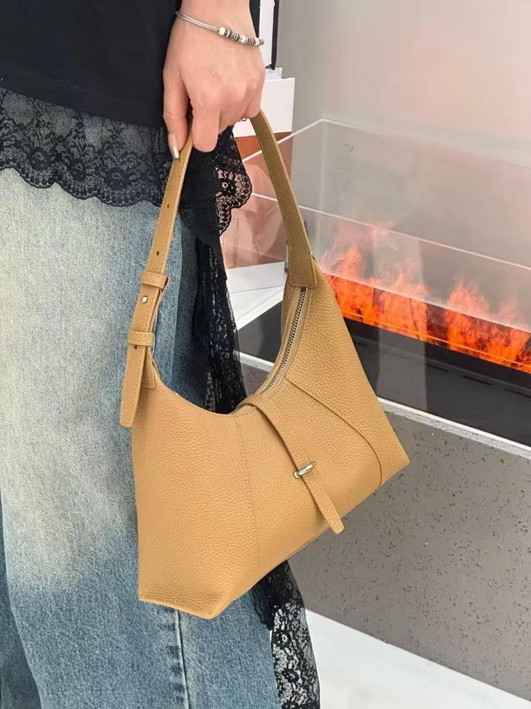 2025 Korean Style Genuine Leather Underarm Bag - Women's Versatile Fashionable Crescent Baguette Handbag