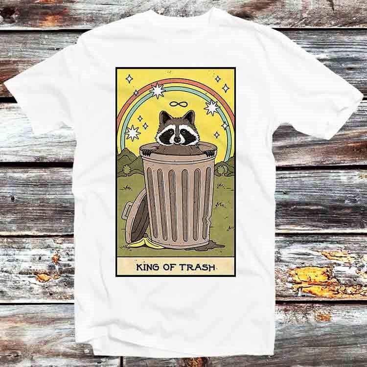 King Of Trash Raccoon Tarot Card T Shirt B1000