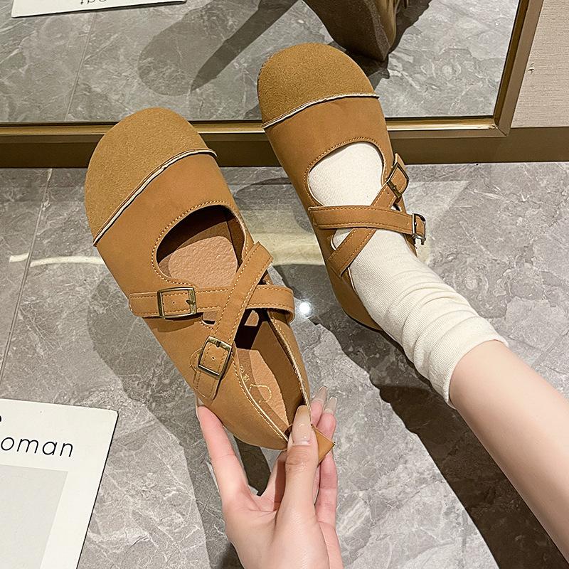 Flat-soled Beanie Shoes Women's 2025 Spring and Summer New Retro Mary Jane Women's Shoes Grandma Shoes Ugly and Cute One-pedal Single Shoes