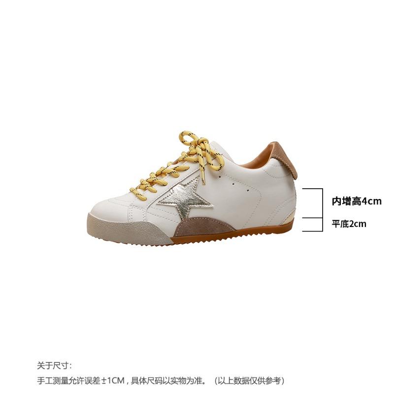 

6 звезд, уменьшающих возраст, - это старые и отполированные женские туфли, повседневные и универсальные, а внутренняя высота кед увеличивается. 39