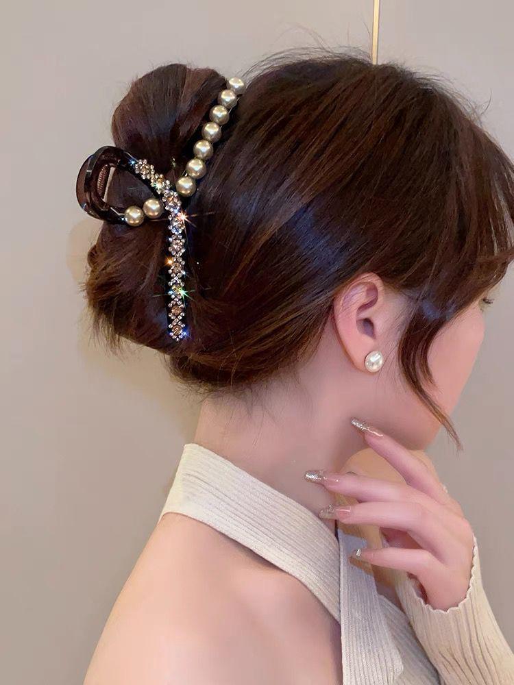 

Элегантная заколка-бант из черного сатина со стразами - Женский аксессуар-краб