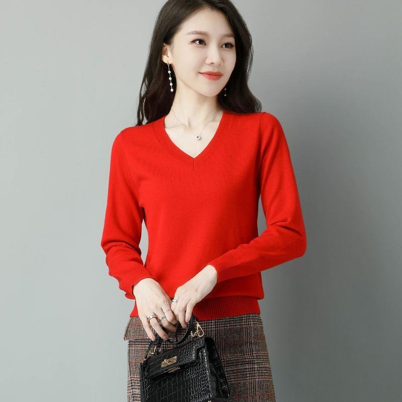 Spring and Autumn New Style V-neck Solid Color Simple Women's Sweater Short Knitted Bottoming Top