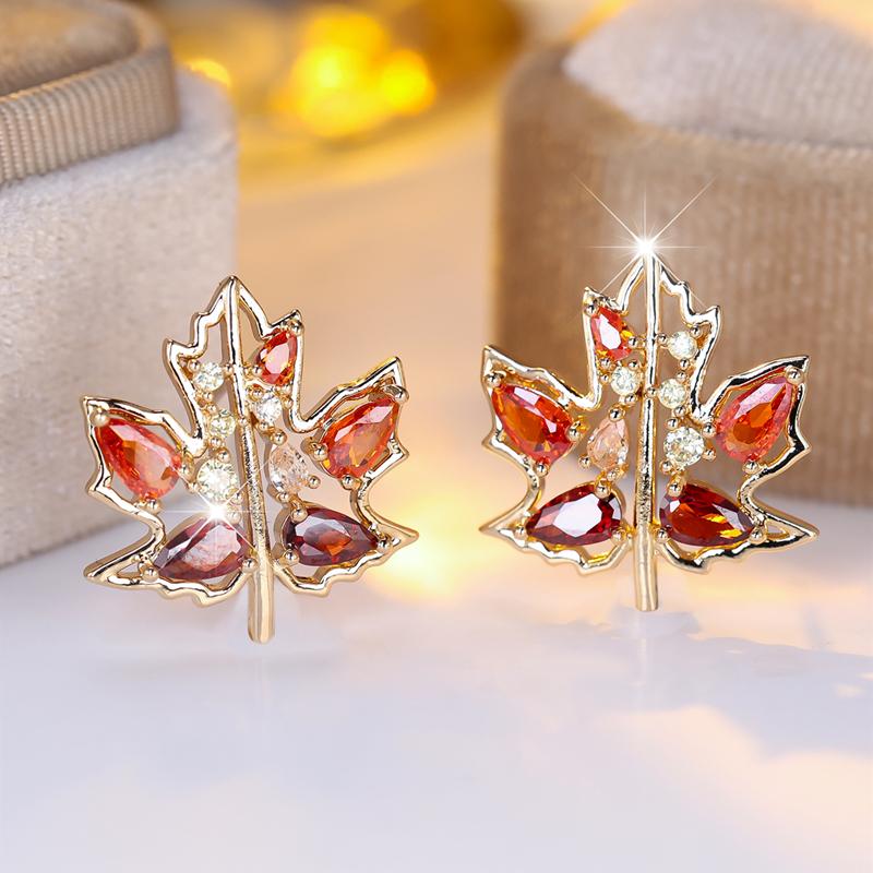 Modische rote Ahornblatt-Ohrstecker für Frauen, Kristallblätter, Vintage-Temperament, Ohrringe, Zubehör