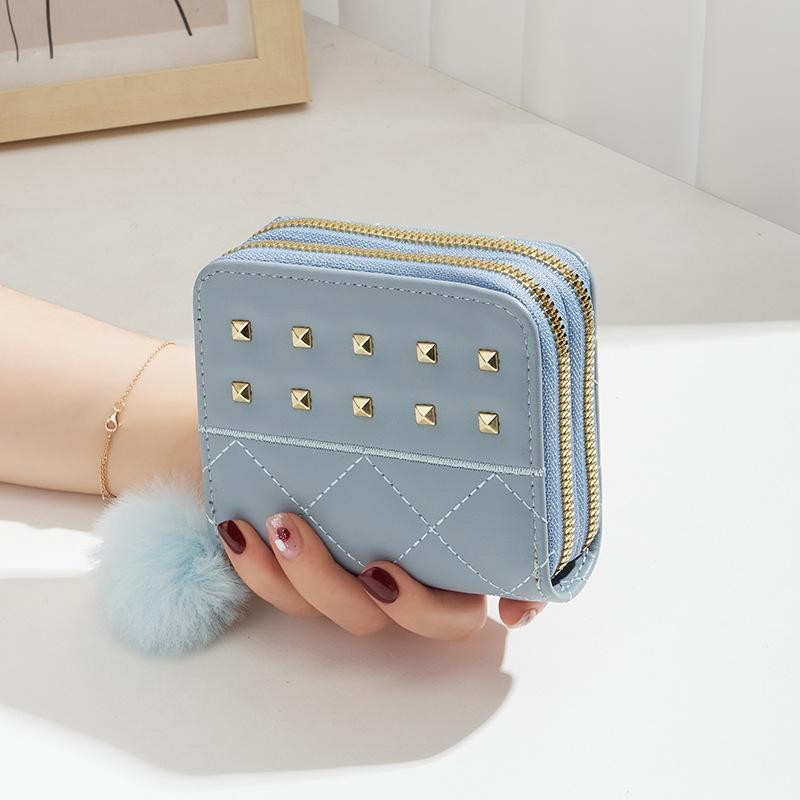 New Women's Wallet Clutch Bag, Short Change Bag, Diamond Rivet Hairball Decorative Card Bag, One Piece.