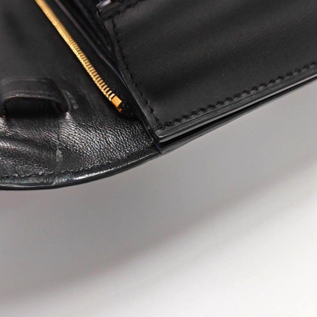 [Gebraucht] Klassische Box Polierte Goldene Schnalle Leder Tofu Tasche Umhängetasche Crossbody Tasche Mittel - Gut #1RJYFKA