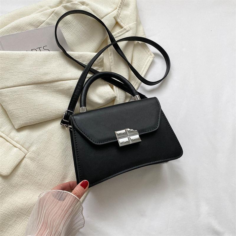 Stylish Korean-inspired Fashionable Crossbody Bag For Women In Black White Green Brown Pink чёрный