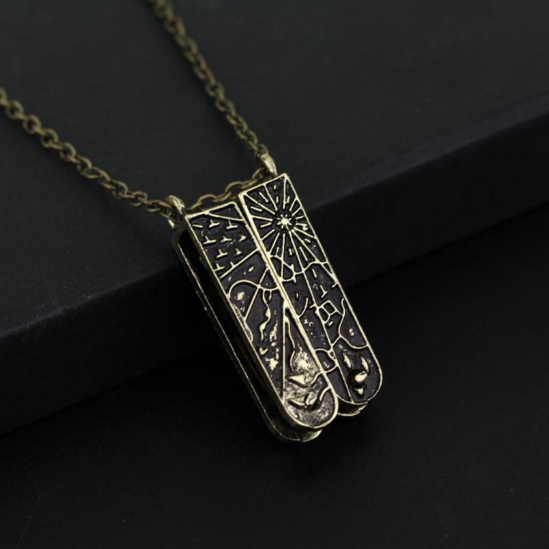 Fashion Grimm Box Key Can Open Necklace Bronze Alloy Pendant Necklace for Men Women Lolita Vintage Jewelry Accessories