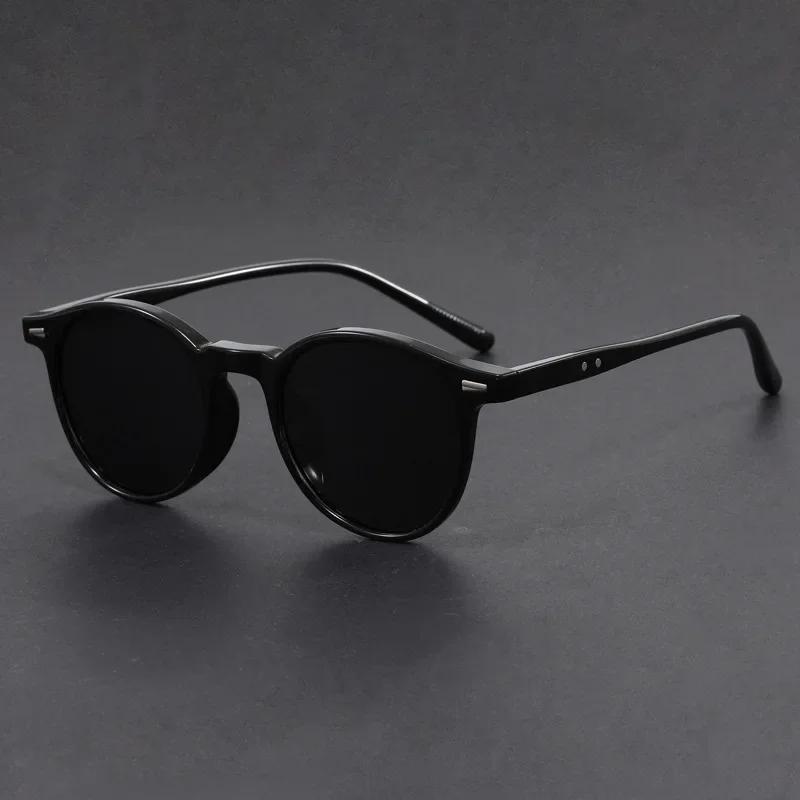 Korean Ultra Light Sunglasses Round Frame UV400 Retro Fashion Driving Shades for Men Women Trendy Versatile