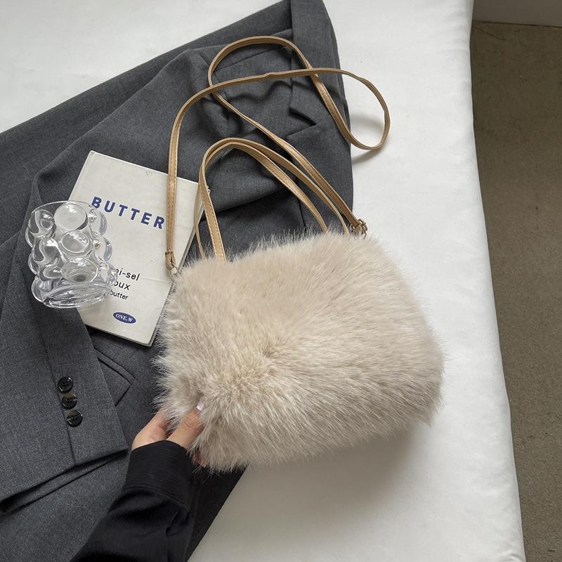 Autumn New Hair Bag Fashion Trend Women's Handbag Texture Large Capacity Small Square Bag Plush Bag