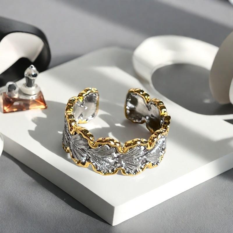 Mittelalterliches Französisches Nischen-Design Farbseparation Gänseblümchen Öffnungsring Schleife Hochwertiges Gefühl Personalisierter Mode-Ring