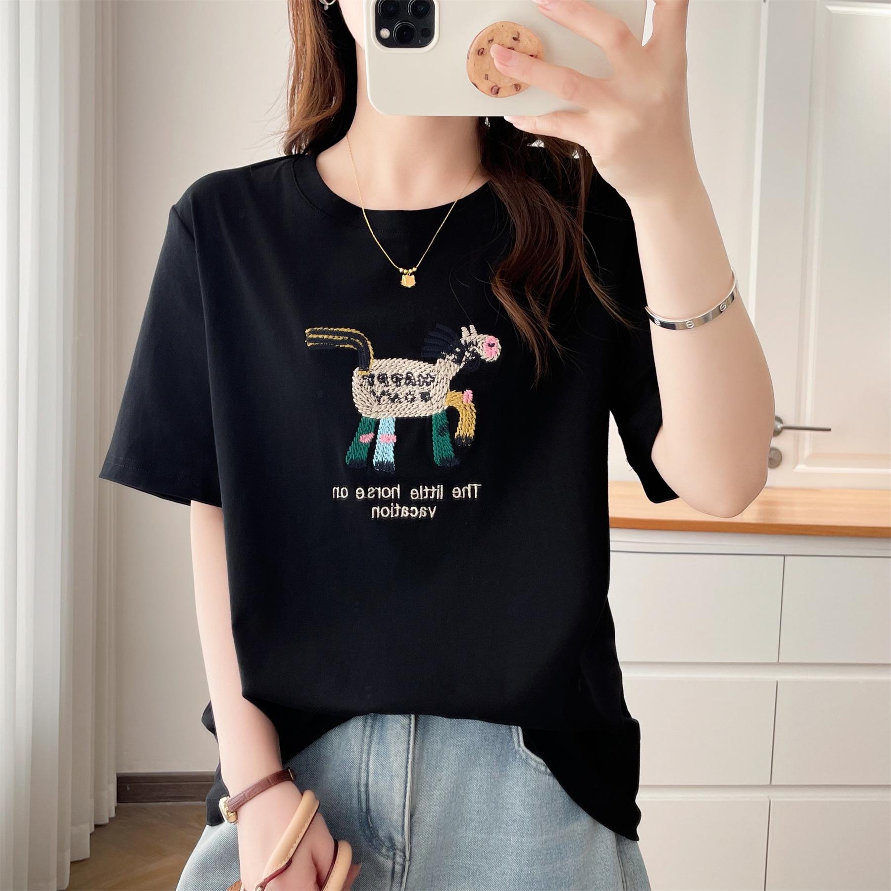 

Plus Size Women s Embroidered Horse Cotton T-Shirt - Summer Short Sleeve Round Neck Fashion T2665 XL чорний