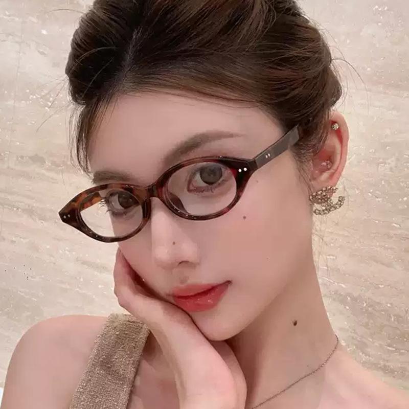 Ovale Form Computerbrille Koreanisch Stilvoll Blaulichtblockierend Herrenbrille Nieten Dekoration Damenbrille