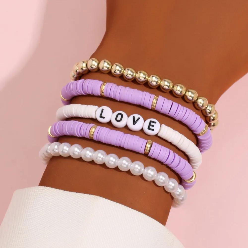 Set di Braccialetti Impilabili Arcobaleno Bohemien per Donna Ciondolo a Forma di Cuore Argilla Morbida Ceramica Perline Stratificate Catena Braccialetto Gioielli Boho Femminili