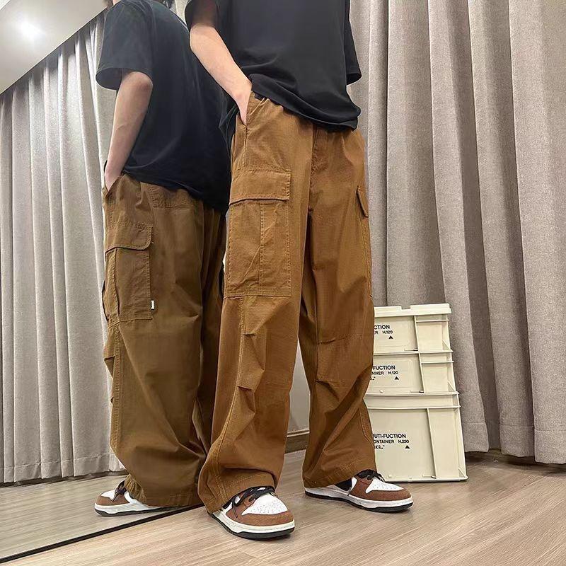 

American retro overalls men s summer thin high street ruffian handsome charging pants multi-pocket paratrooper casual wide-leg pants 4XL світло-коричневого кольору
