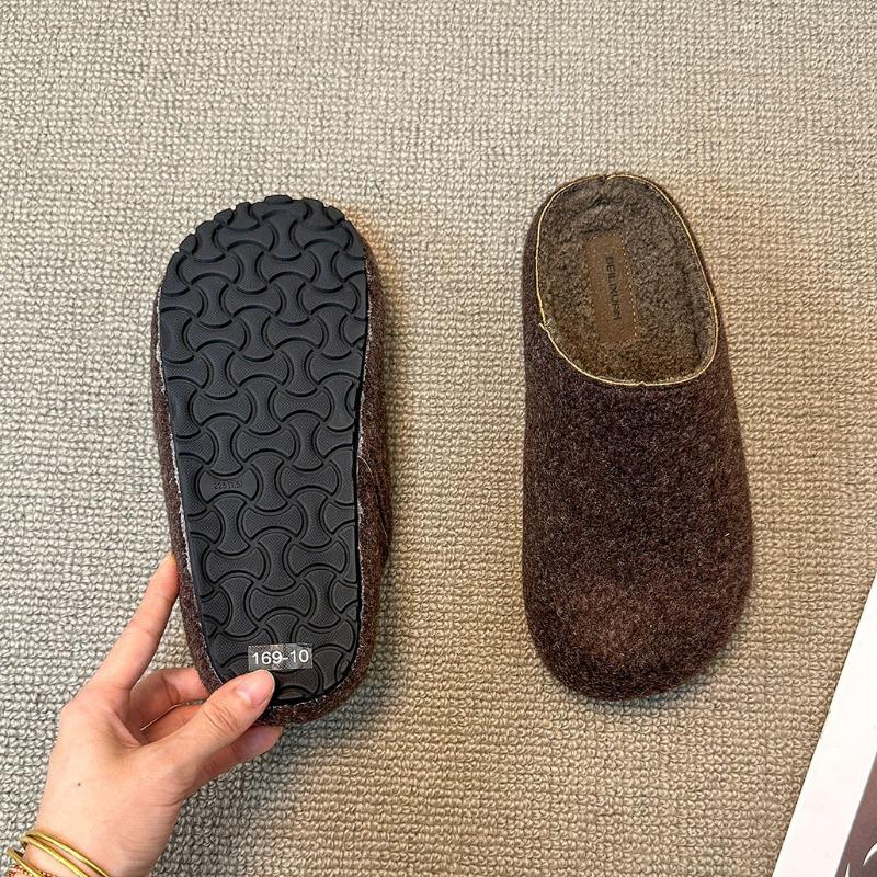 Fleece women wear a bag head and half slippers in autumn and winter, retro versatile matte leather half tray