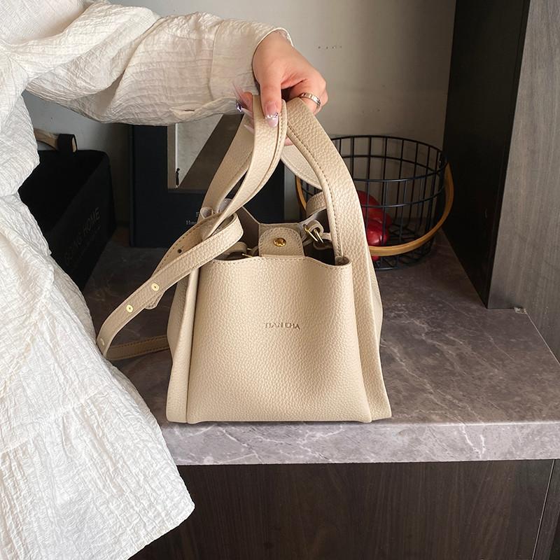 IELGY Spring Summer Portable Vegetable Basket Bag All-Match Cross-Body Bucket Bag