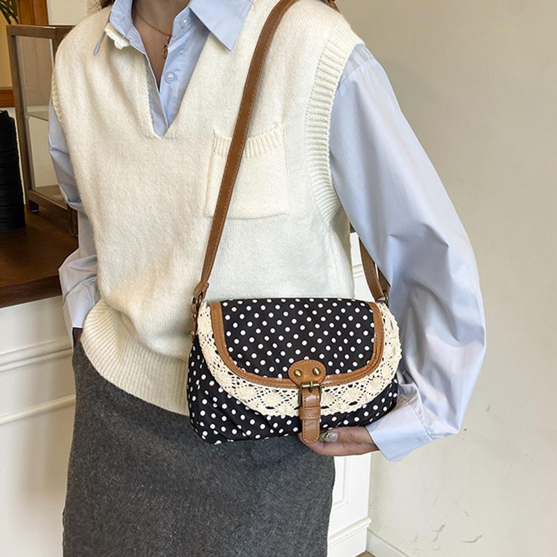 Modische Leinwand-Umhängetasche im koreanischen Stil Neue gepunktete Spitze Schultertasche Süß Exquisit Retro Kontrastfarben Design Damen Taschen KTB